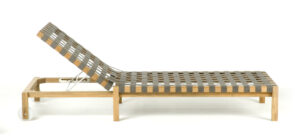 Mistral 104 Sunlounger