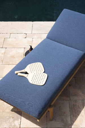 Levante 010 Side Table